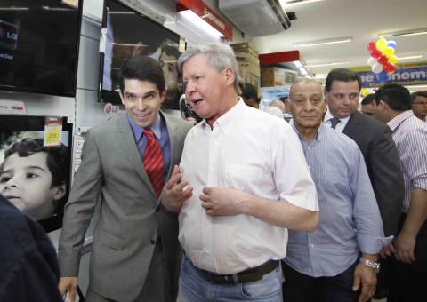 Artur Neto comemora novos empregos com chegada de grupo varejista